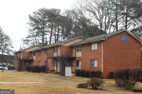 2400 N Beverly Hills Dr, Chamblee, GA 30341 photo 4