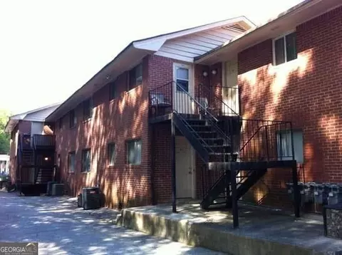 2400 N Beverly Hills Dr, Chamblee, GA 30341 photo 3