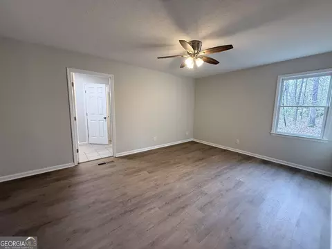 Bedroom - 402 Ginger Cir, Lagrange, GA 30240 photo 4 of 5