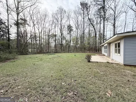 Exterior - 402 Ginger Cir, Lagrange, GA 30240 photo 4 of 6