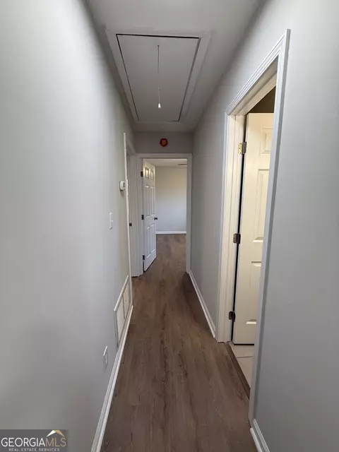 Entry Way - 402 Ginger Cir, Lagrange, GA 30240 photo 3 of 3
