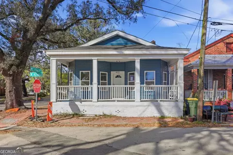 422 W 42nd St, Savannah, GA 31401