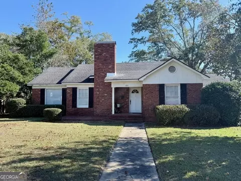 405 S Leroy St, Metter, GA 30439