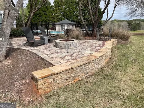 Exterior - 111 Prestwick Dr, Lagrange, GA 30241 photo 2 of 12
