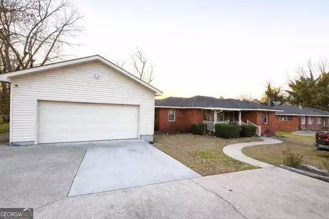 3535 Bloomfield Dr, Macon, GA 31206