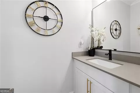 Bath - Undisclosed, Canton, GA 30114 photo 1 of 6