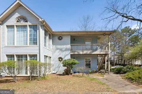 1382 Brockett Pl, Clarkston, GA 30021