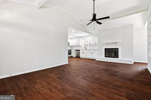 Living - 3009 Old West Point Rd, Lagrange, GA 30240 photo 6 of 6