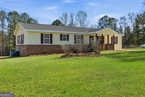 Exterior - 3009 Old West Point Rd, Lagrange, GA 30240 photo 5 of 11