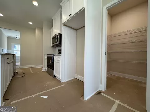 Entry Way - 116 Celebration Blvd, Lagrange, GA 30241 photo 3 of 4