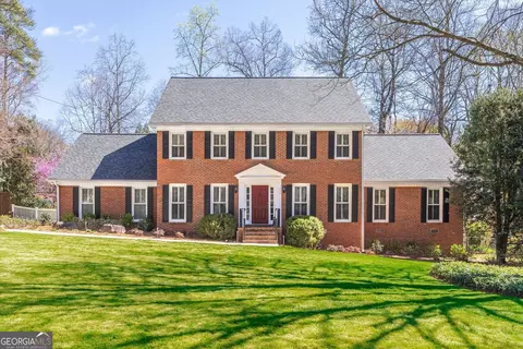 4890 Forestglade Ct, Smoke Rise, GA 30087