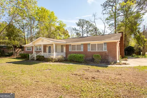 902 Stanton Ave, Waycross, GA 31503