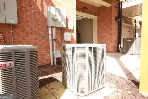 1250 Lavista Cir NE, Atlanta, GA 30324