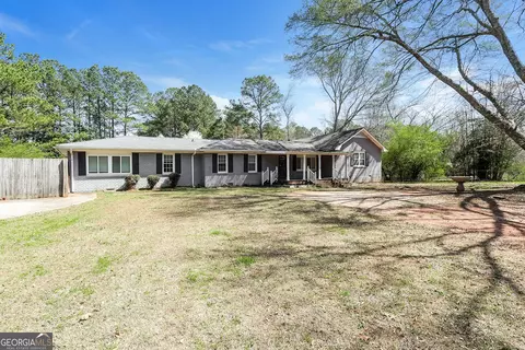 325 Longview Rd, Fayetteville, GA 30214