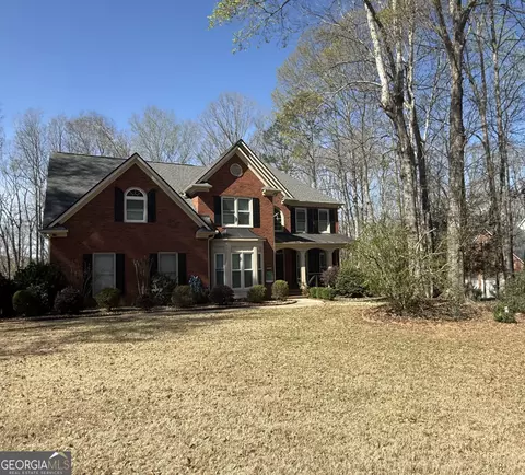 375 Woodcreek Ln, Fayetteville, GA 30215