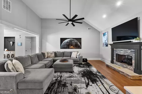 27 Dorian Ct, Newnan, GA 30265 photo 11