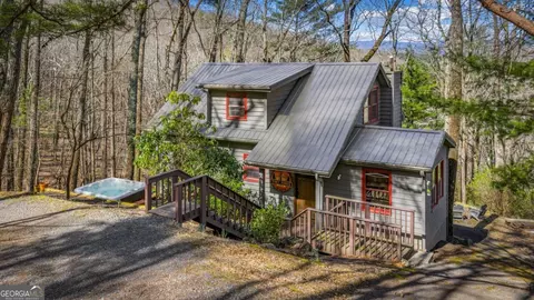 240 Mountain View Ct, Ellijay, GA 30536