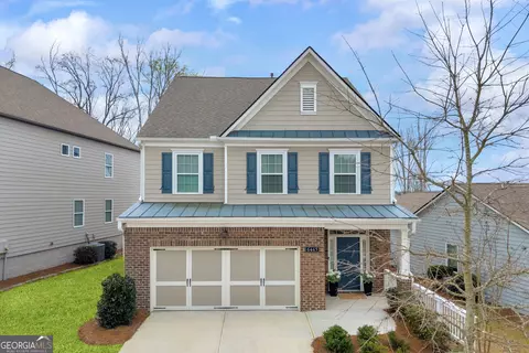 6445 Crosscreek Ln, Flowery Branch, GA 30542