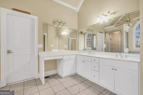 Bath - 3003 SW East Fairview Rd, Mcdonough, GA 30252 photo 5 of 7