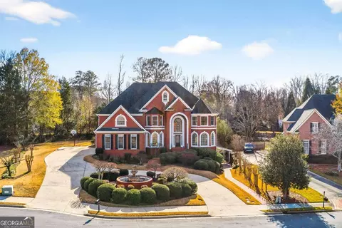 235 Summerhouse Ln, Sandy Springs, GA 30350