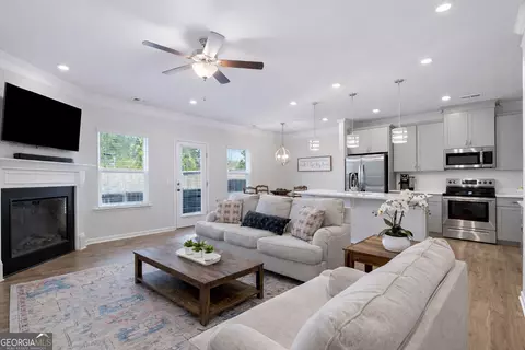 Undisclosed, Woodstock, GA 30188