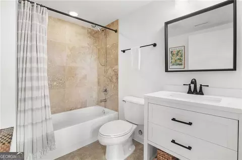 Bath - 5434 Peachtree Rd #119, Atlanta, GA 30341 photo 1 of 3
