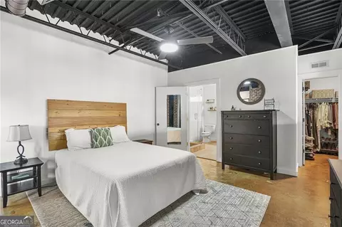 Bedroom - 5434 Peachtree Rd #119, Atlanta, GA 30341 photo 4 of 9