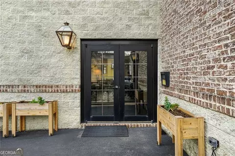 Exterior - 5434 Peachtree Rd #119, Atlanta, GA 30341 photo 2 of 6