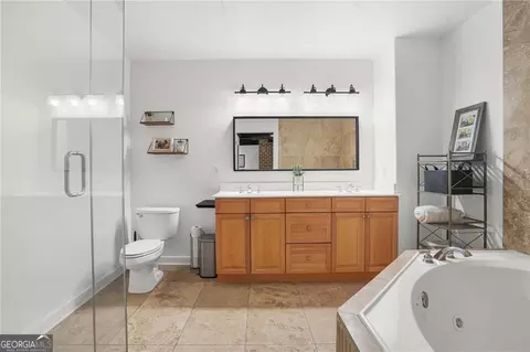 Bath - 5434 Peachtree Rd #119, Atlanta, GA 30341 photo 2 of 3