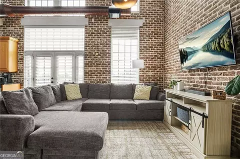 Living - 5434 Peachtree Rd #119, Atlanta, GA 30341 photo 3 of 3