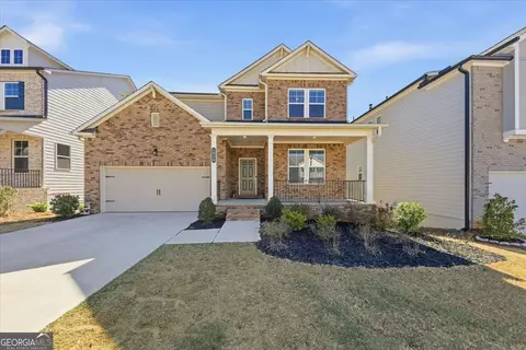 3939 Alderstone Dr, Flowery Branch, GA 30542