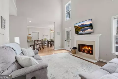 60 Gilbert Cir, Suwanee, GA 30024 photo 8