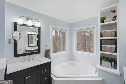 60 Gilbert Cir, Suwanee, GA 30024 photo 19