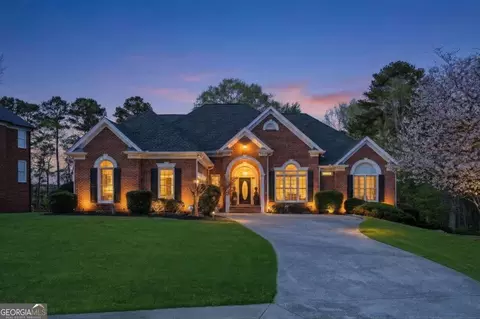 1944 Ewing Estates Dr, Dacula, GA 30019