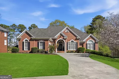 Exterior - 1944 Ewing Estates Dr, Dacula, GA 30019 photo 2 of 8
