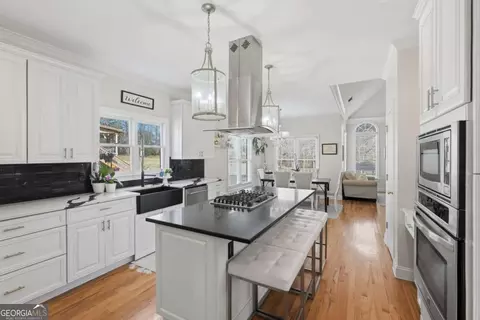 Kitchen - 1944 Ewing Estates Dr, Dacula, GA 30019 photo 2 of 4