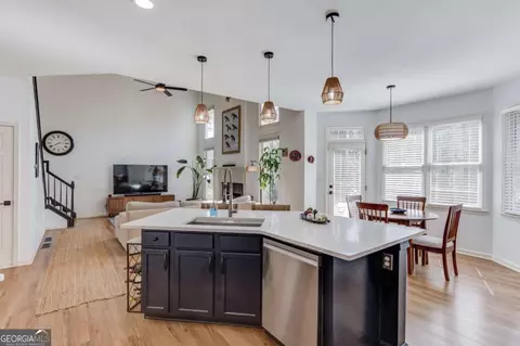 Kitchen - 2714 Reflection Dr, Buford, GA 30519 photo 5 of 7