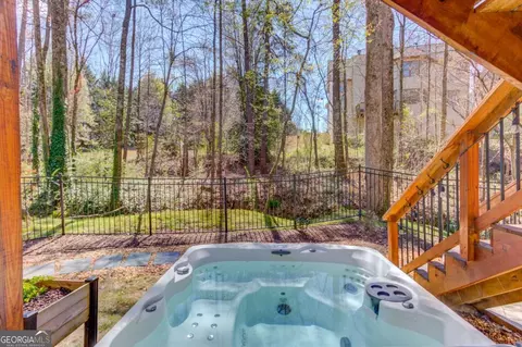Exterior - 2714 Reflection Dr, Buford, GA 30519 photo 11 of 15