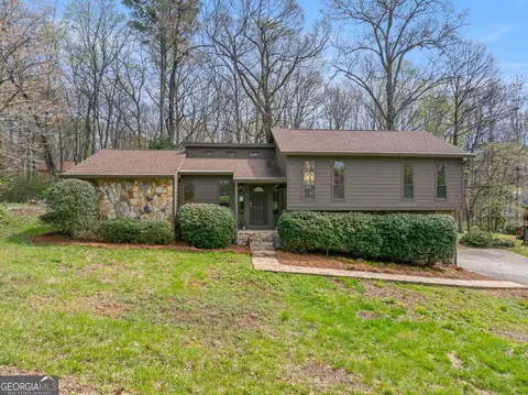 3507 Vinings North Trl SE, Smyrna, GA 30080