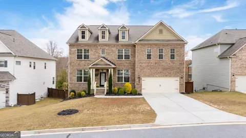 7905 Brewton Creek Dr, Cumming, GA 30028