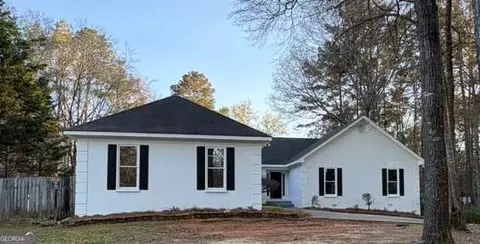 2518 W Mcintosh Rd, Griffin, GA 30223