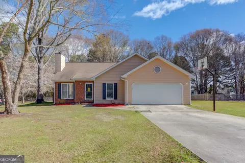 2080 Blackberry Ln, Auburn, GA 30011