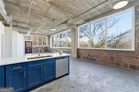 505 Whitehall St SW #208, Atlanta, GA 30303