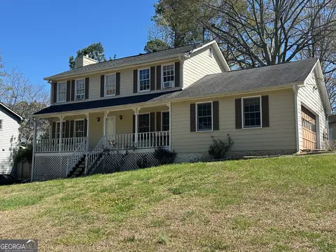 3550 Drum Roll Ln, Snellville, GA 30039