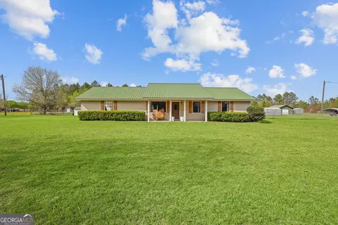 Exterior - 4314 Old Hoboken Rd, Blackshear, GA 31516 photo 5 of 9