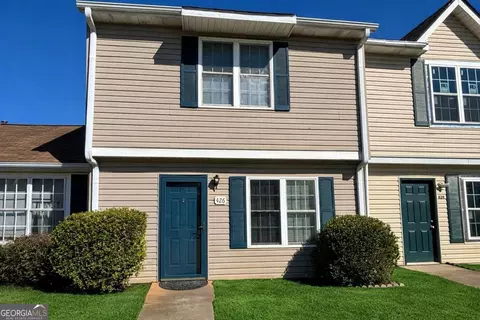 426 Bainbridge Dr, Mcdonough, GA 30253