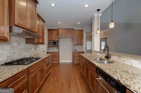 Kitchen - 793 Celebration Blvd, Lagrange, GA 30241 photo 2 of 5