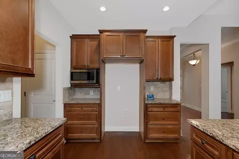 Kitchen - 793 Celebration Blvd, Lagrange, GA 30241 photo 5 of 5