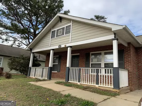1147 Dunivin Dr, Jonesboro, GA 30238