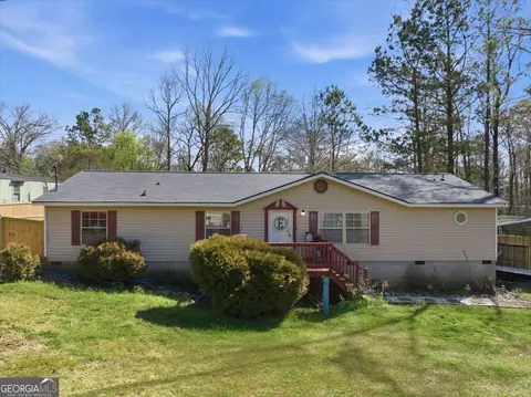 147 Pocahontas St, Jackson, GA 30233